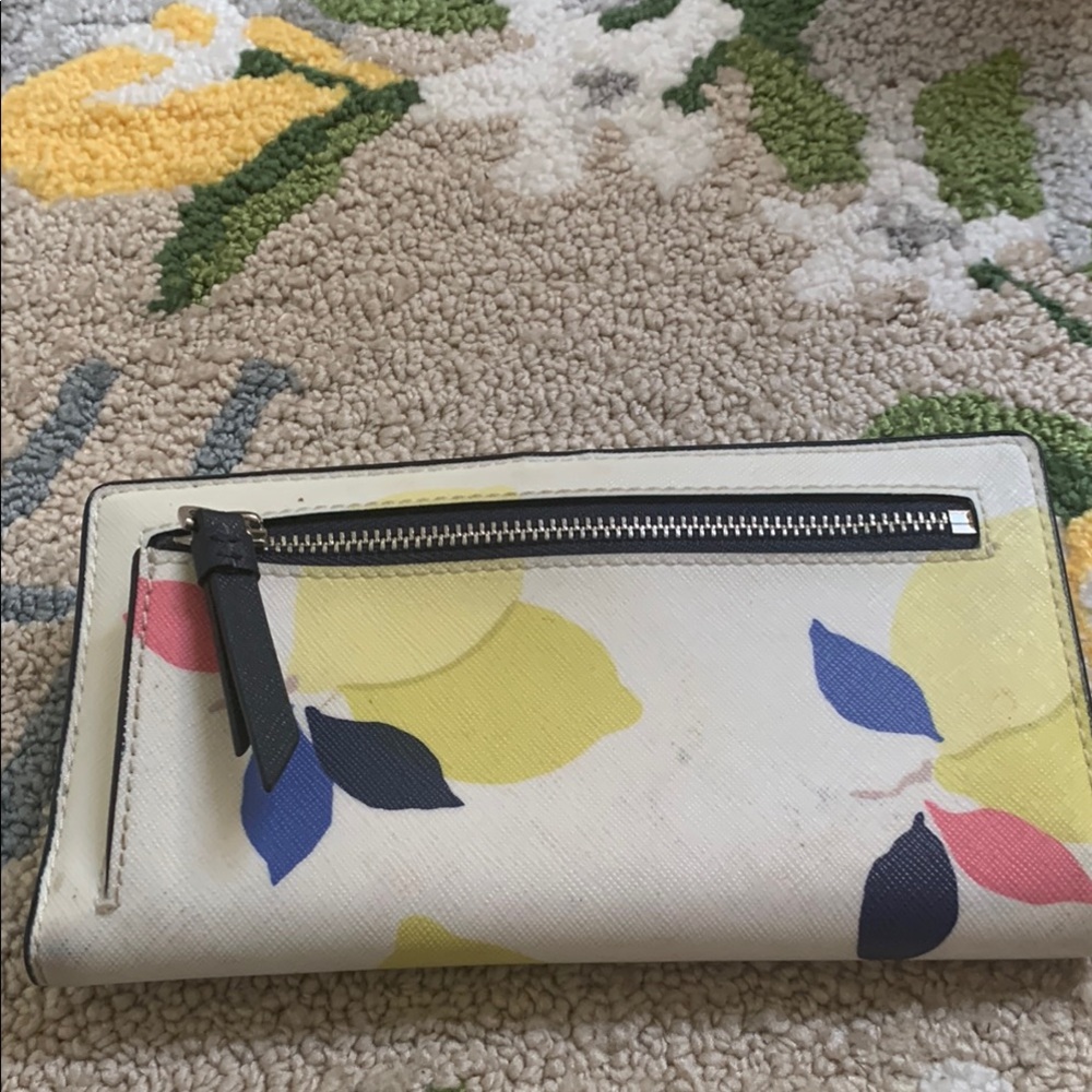 Kate Spade White and Yellow Floral Wallet - Picture 4 of 4